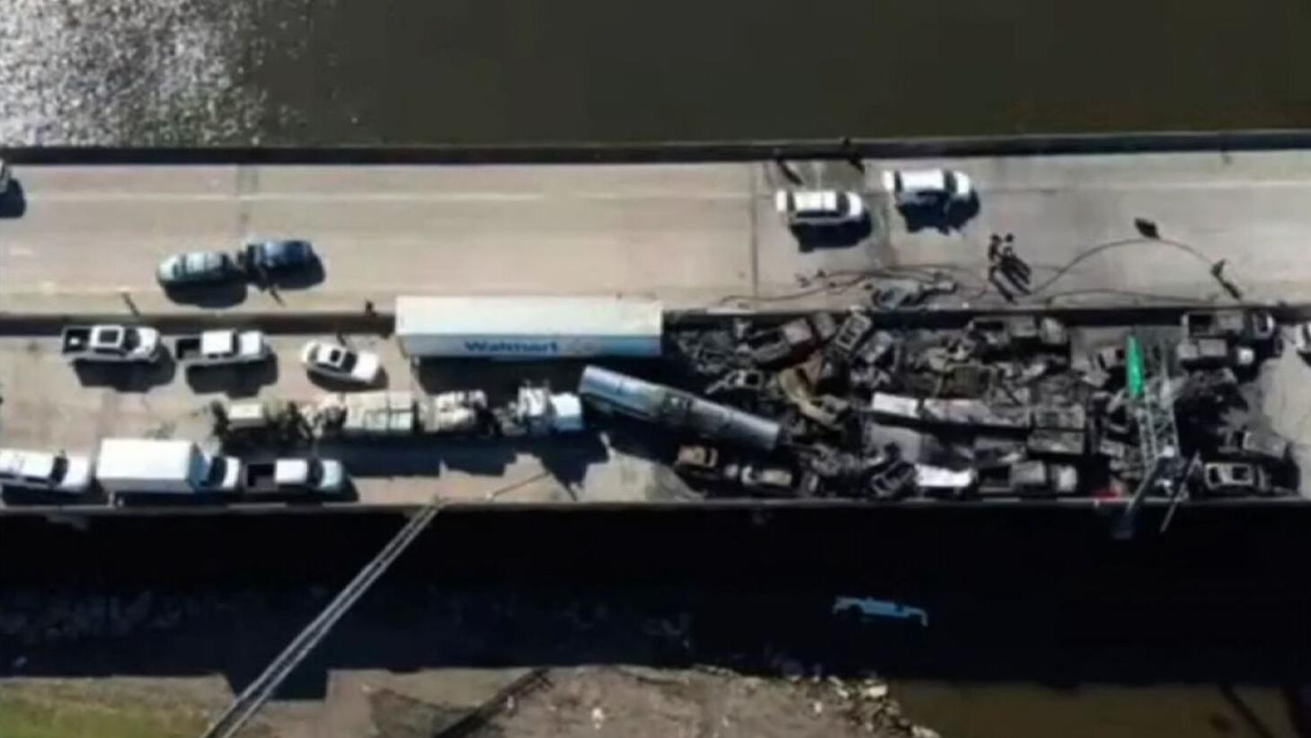 7 people killed after more than 150 vehicles crashed along Louisiana’s I-55 amid dense fog, officials say